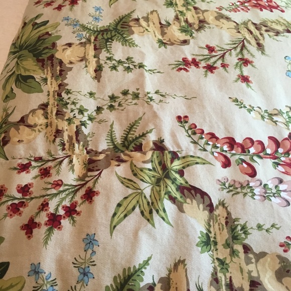 Designer Bedding Set - Picture 4 of 8